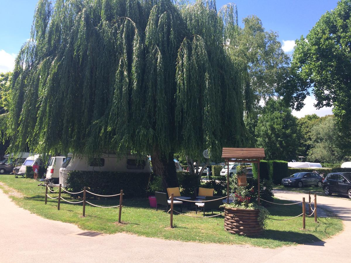 Camping Du Paquier Fané Chagny  Esterno foto